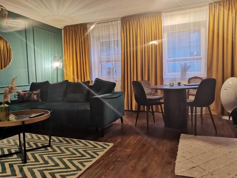 Apartamenty Motyl 바이톰 외부 사진